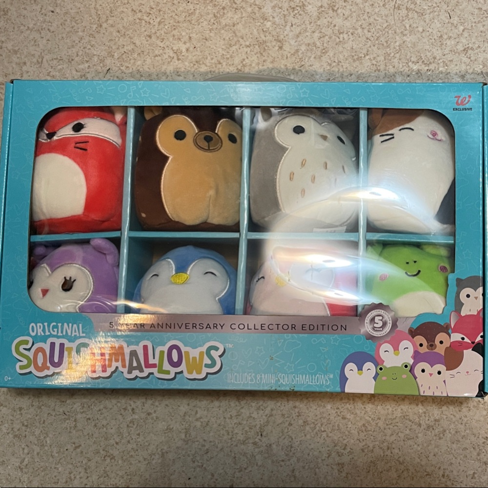 Squishmallow 5 Year Anniversary Walgreen’s Exclusive Collection 8 Pack Minis
